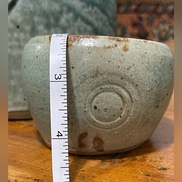 The Rusty Chai Tea Rare Unique Vintage Art Pottery Green
TeaPot Artist Signature - Picture 14 of 15